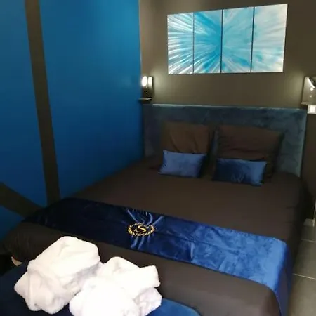 Appartamento Avec Sauna Et Balneo Privatifs -troyes Centre Troyes